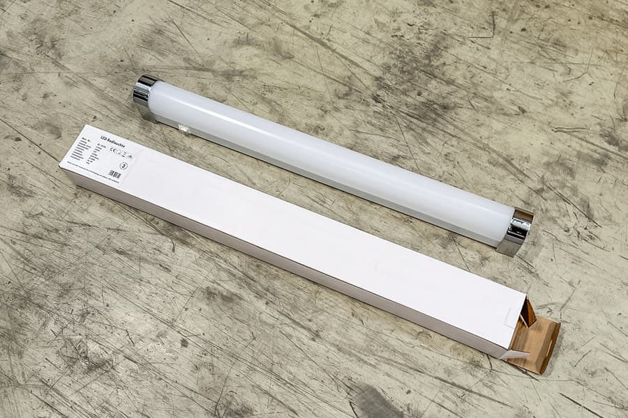 LED Badleuchte DAJE 600/15W 3K